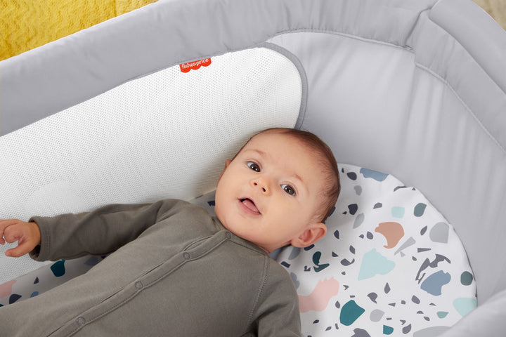 Fisher Price Soothing View Bassinet